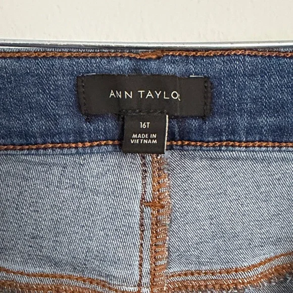 Ann Taylor Dark Indigo Skinny Jeans - Picture 2 of 3